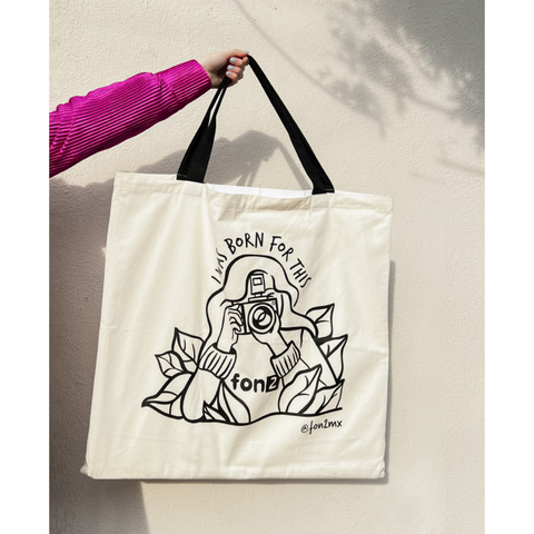 Tote Bag Girl
