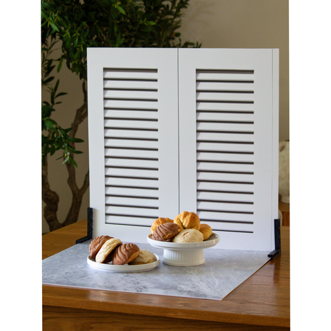 White Shutter